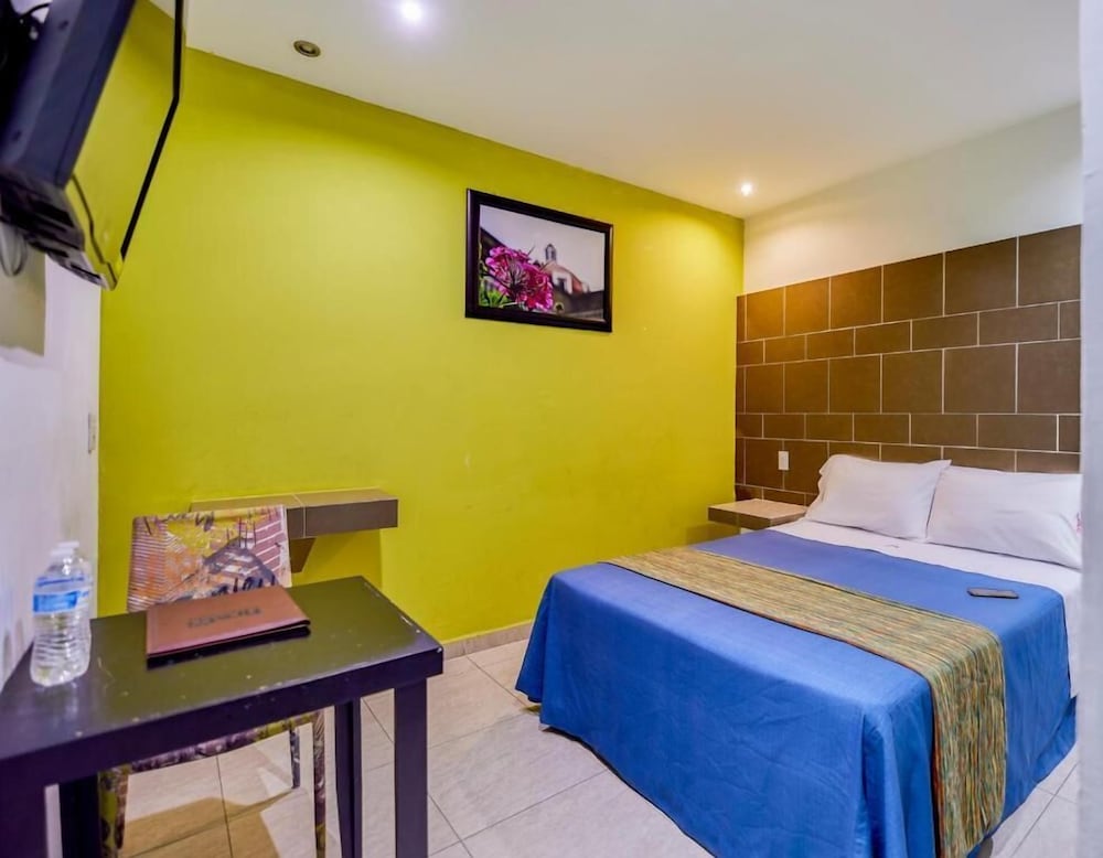 First Inn Hotel and Business 13/46