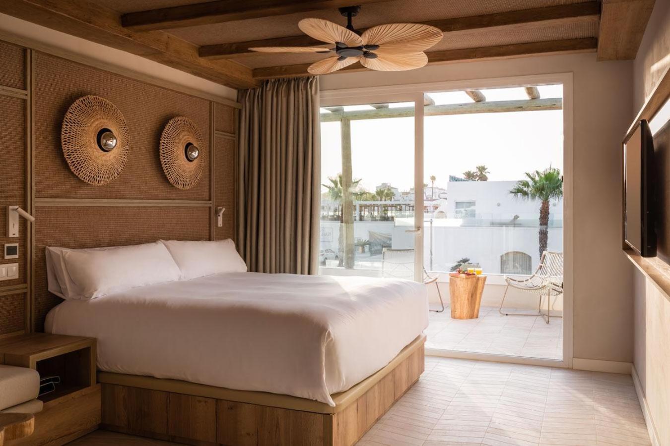 Lago Resort Menorca Suites Del Lago - Adults Only 12/50