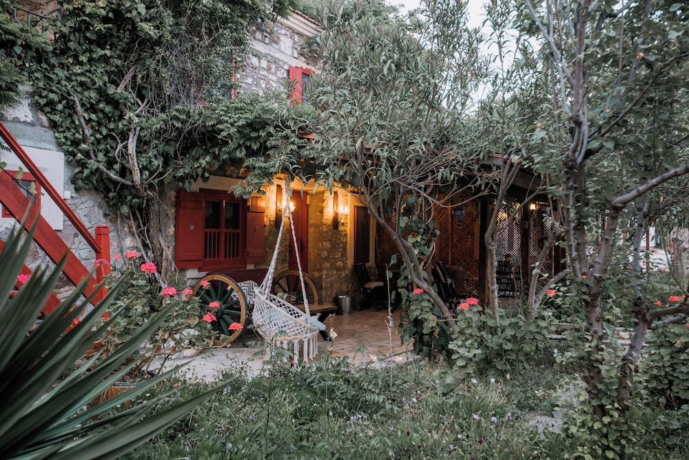 Aral Tatil Ciftligi 4/50