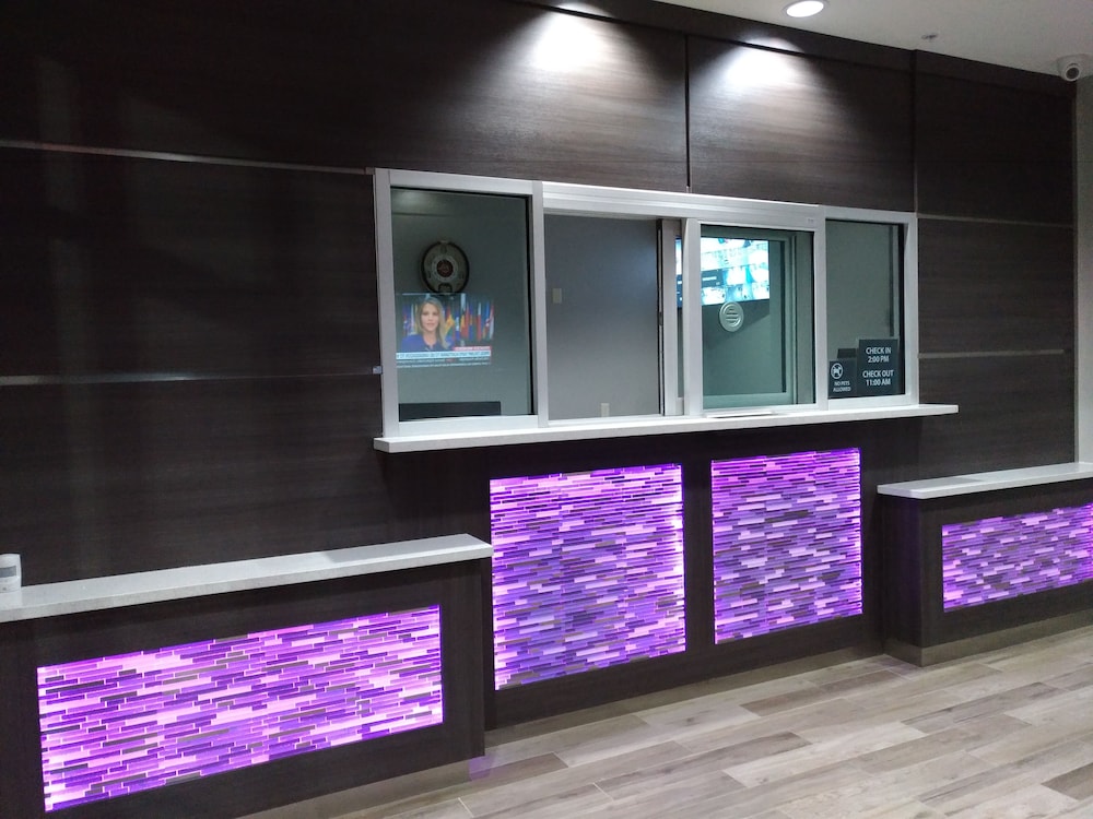 Haven Inn & Suites 9/63