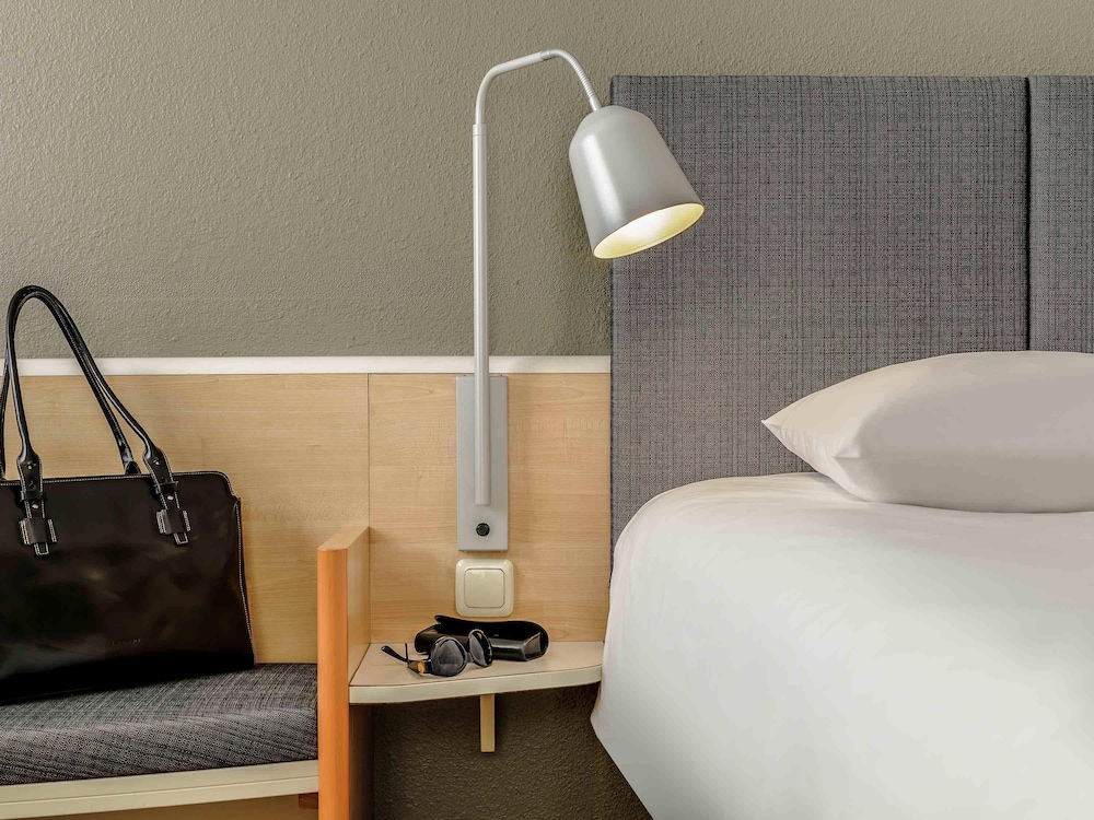 Ibis Bremen City 74/75
