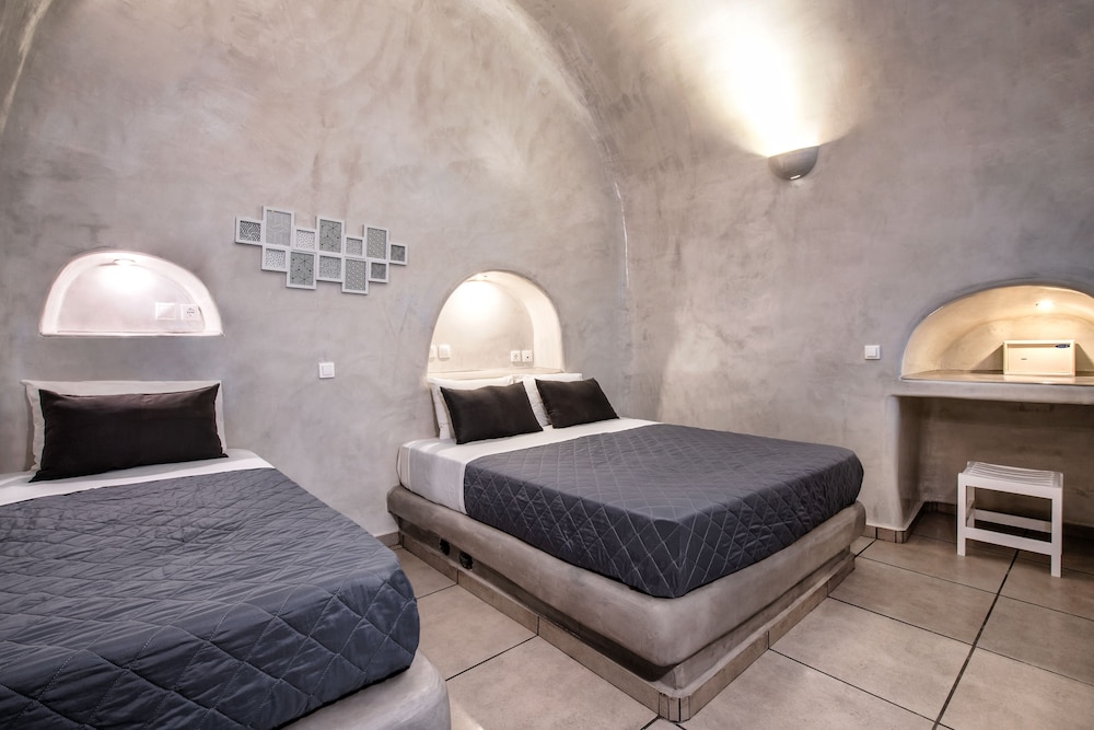 Hotel Katerina Apos S Castle 10/44
