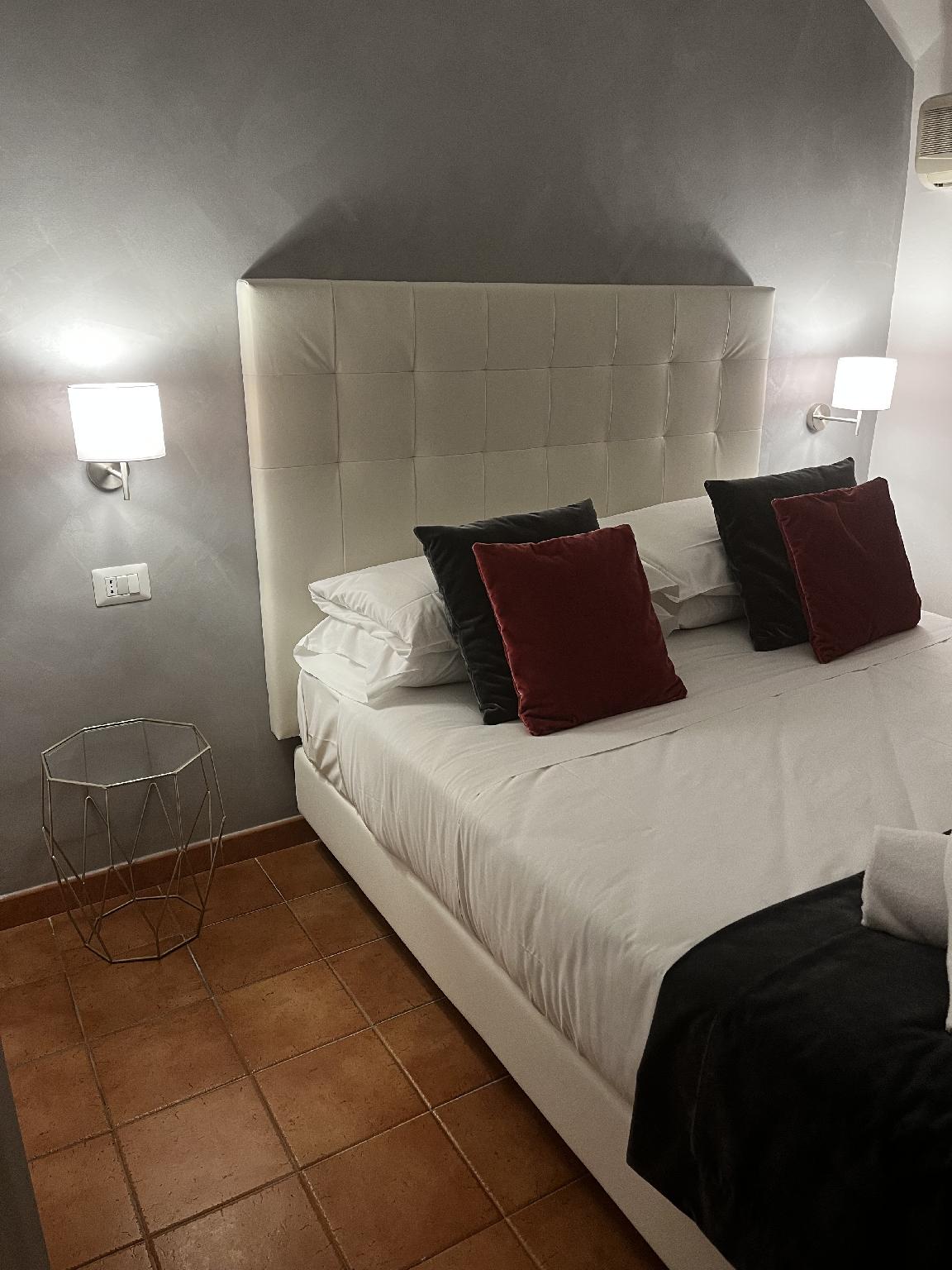 Collection, Club, Premier, 2 Double Beds