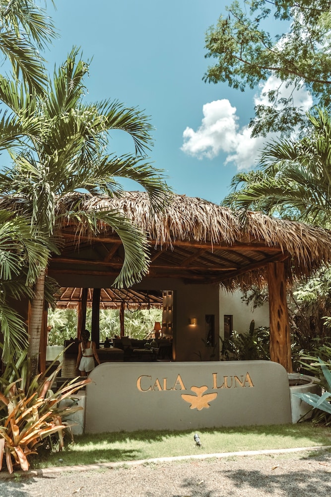 Cala Luna Boutique Hotel and Villas 8/86