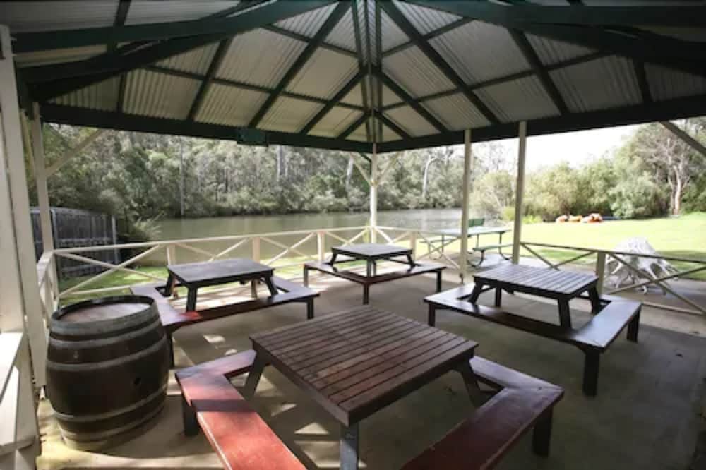 RIVERVIEW TOURIST PARK 22/50