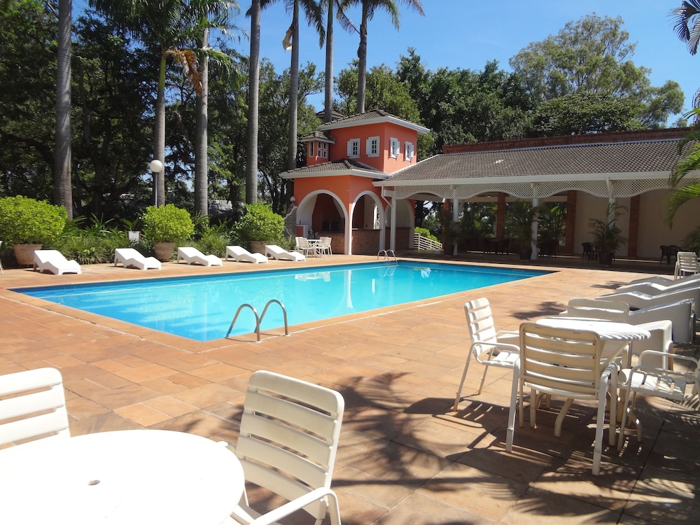 Carlton Plaza Hotel Limeira 47/50