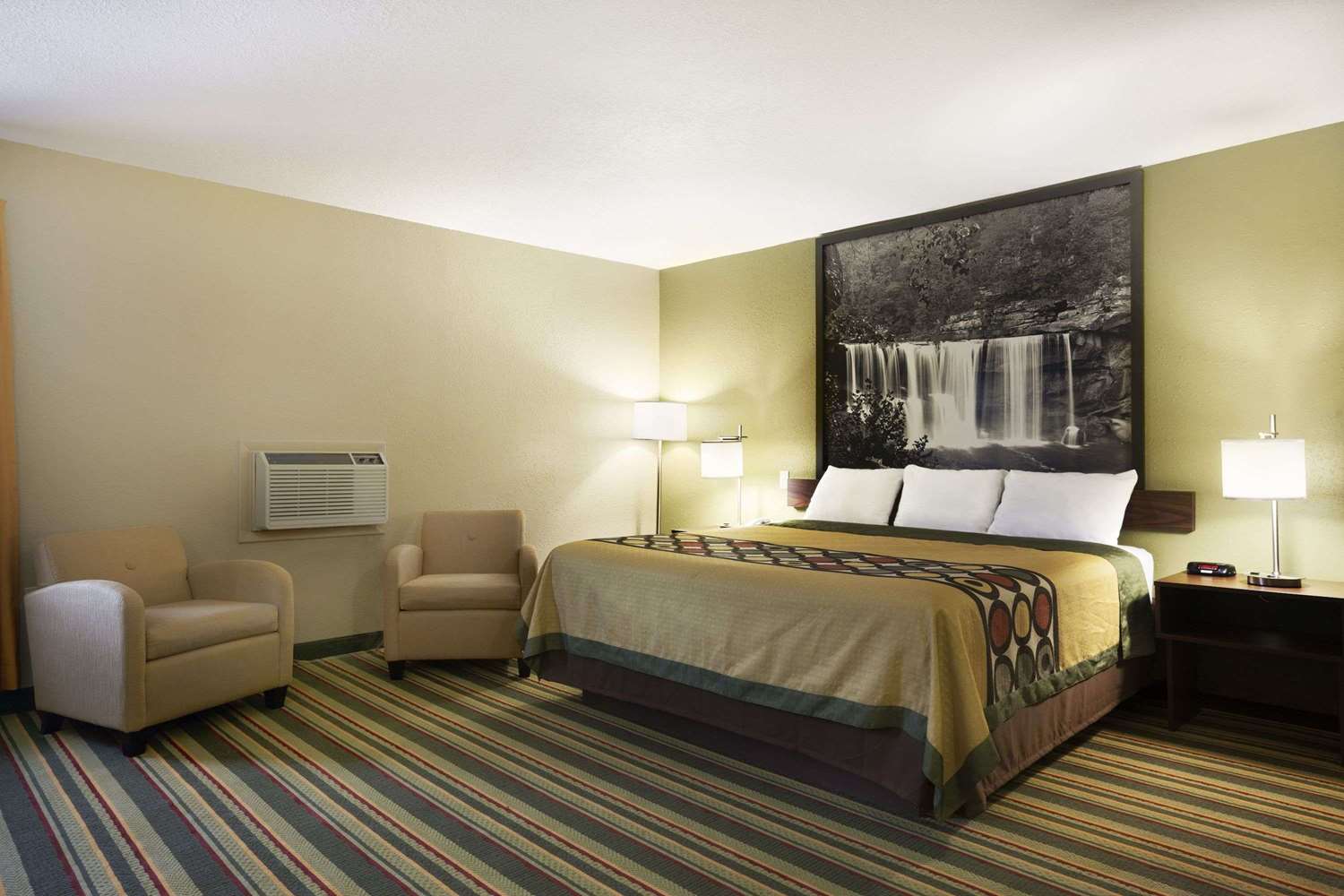 Super 8 By Wyndham Tuscola 3/8