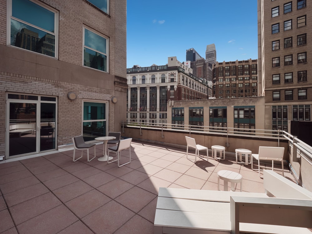 The Herald by LuxUrban image