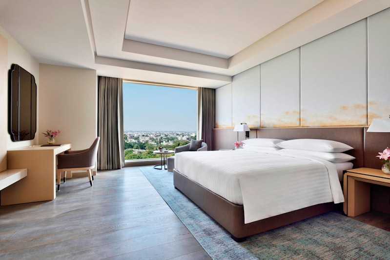 Indore Marriott Hotel 2/13