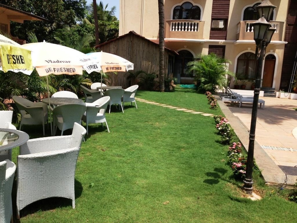 Sukhmantra Resort And Spa 41/50