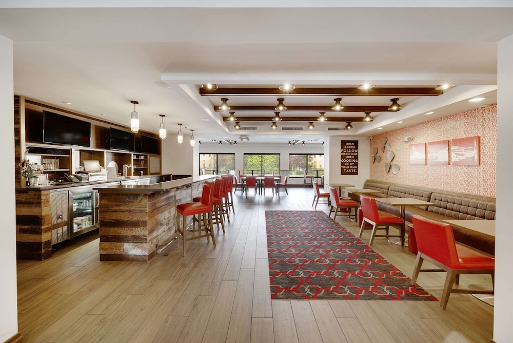 The Crossroads Hotel - Newburgh 25/36