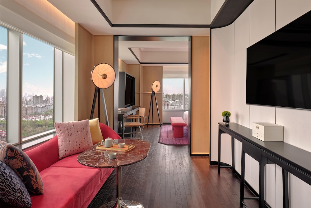 Hyatt Centric Zhongshan Park Shanghai 60/77