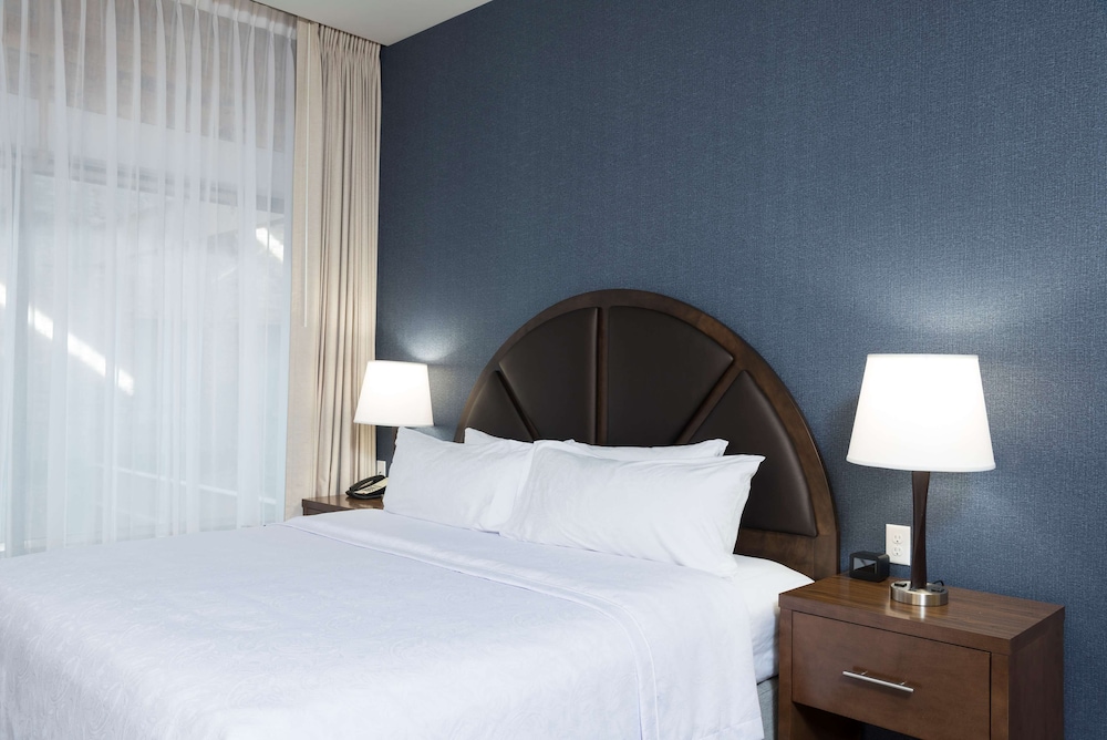 Homewood Suites by Hilton Grand Rapids Downtown 14/56