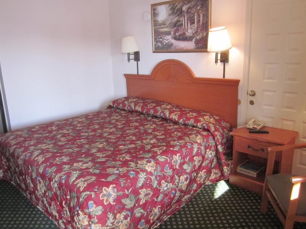 Westmont Inn - Lakeland 6/22