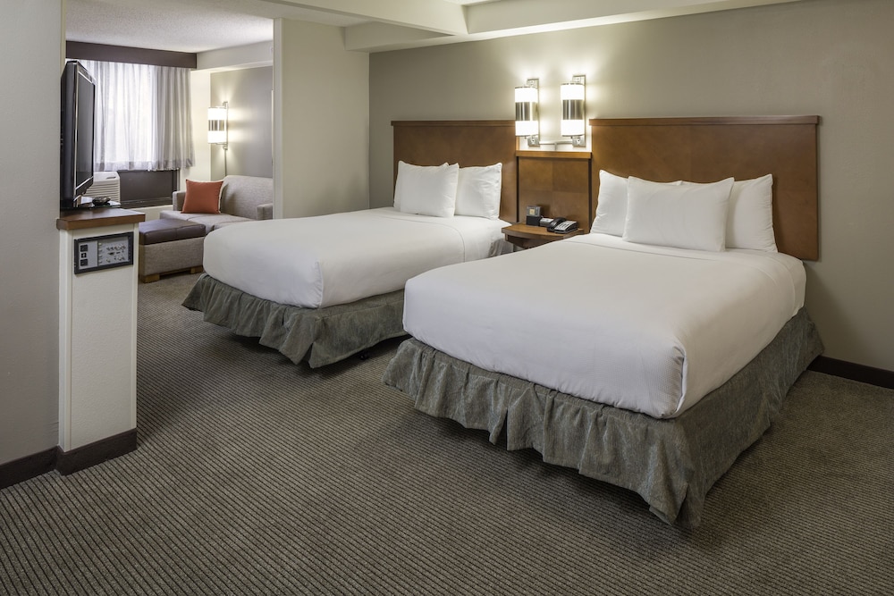 Hyatt Place Houston North 22/60