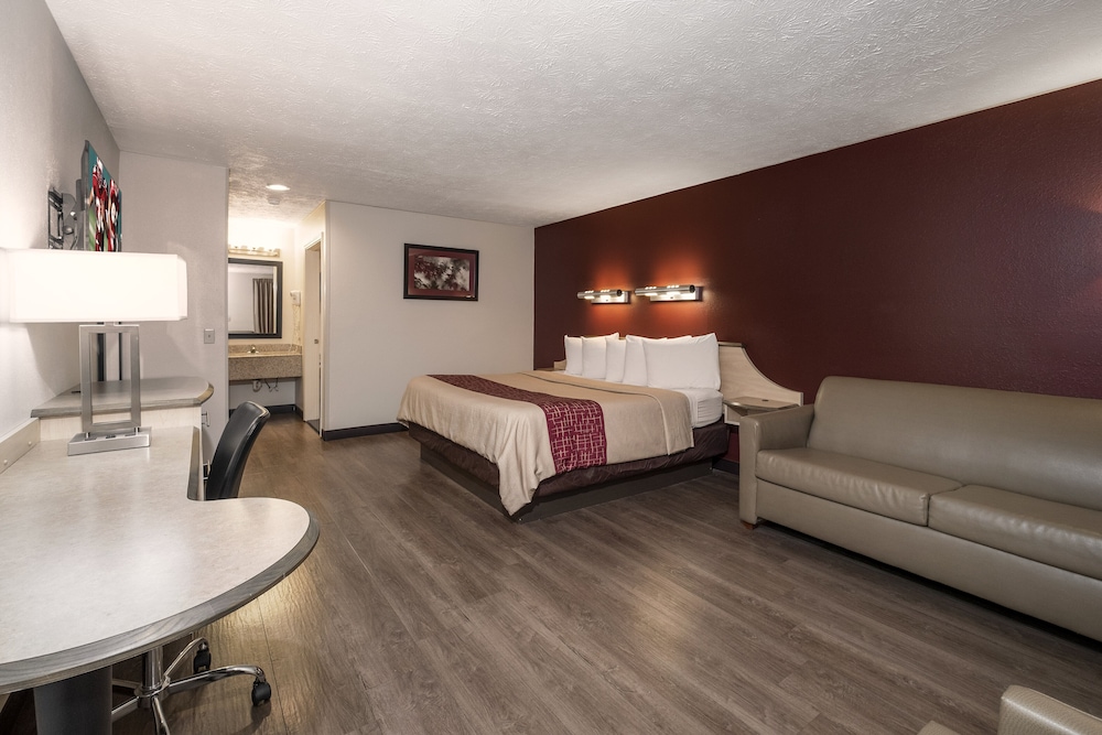 Red Roof Inn Indianapolis - Greenwood 22/24