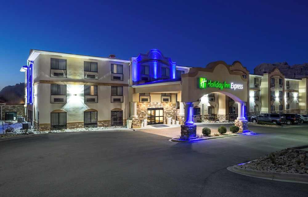 Holiday Inn Express Suites Moab 9/63