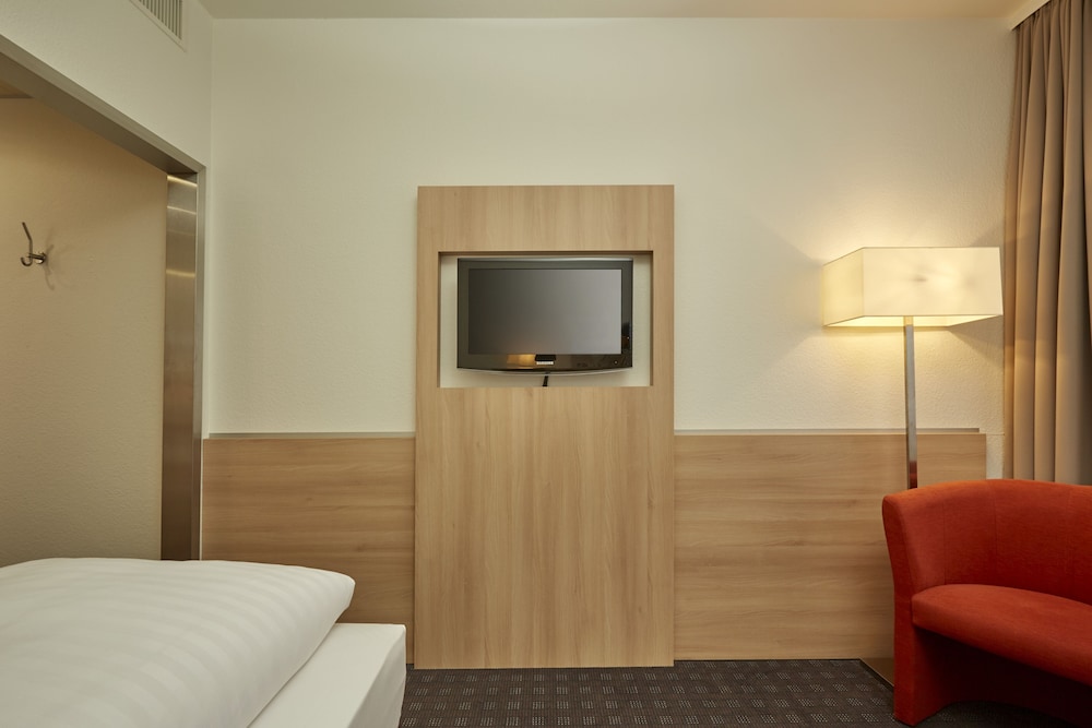 Heiner Hotel Darmstadt 12/31