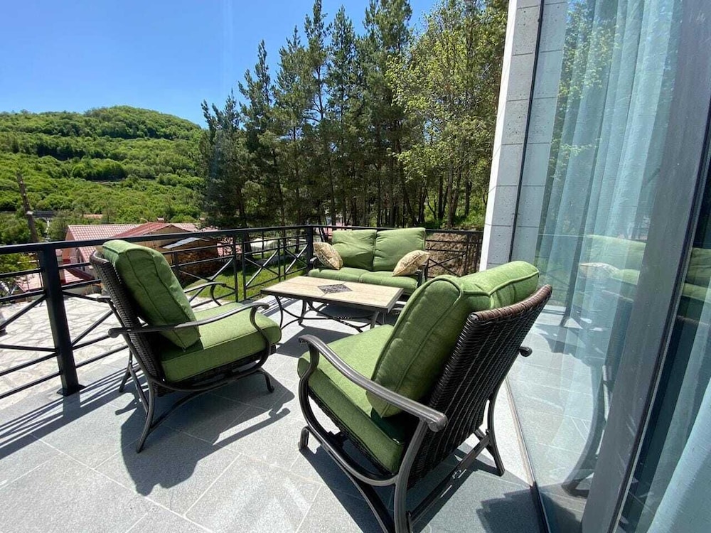 Aurora Resort by One Hotels 30/50