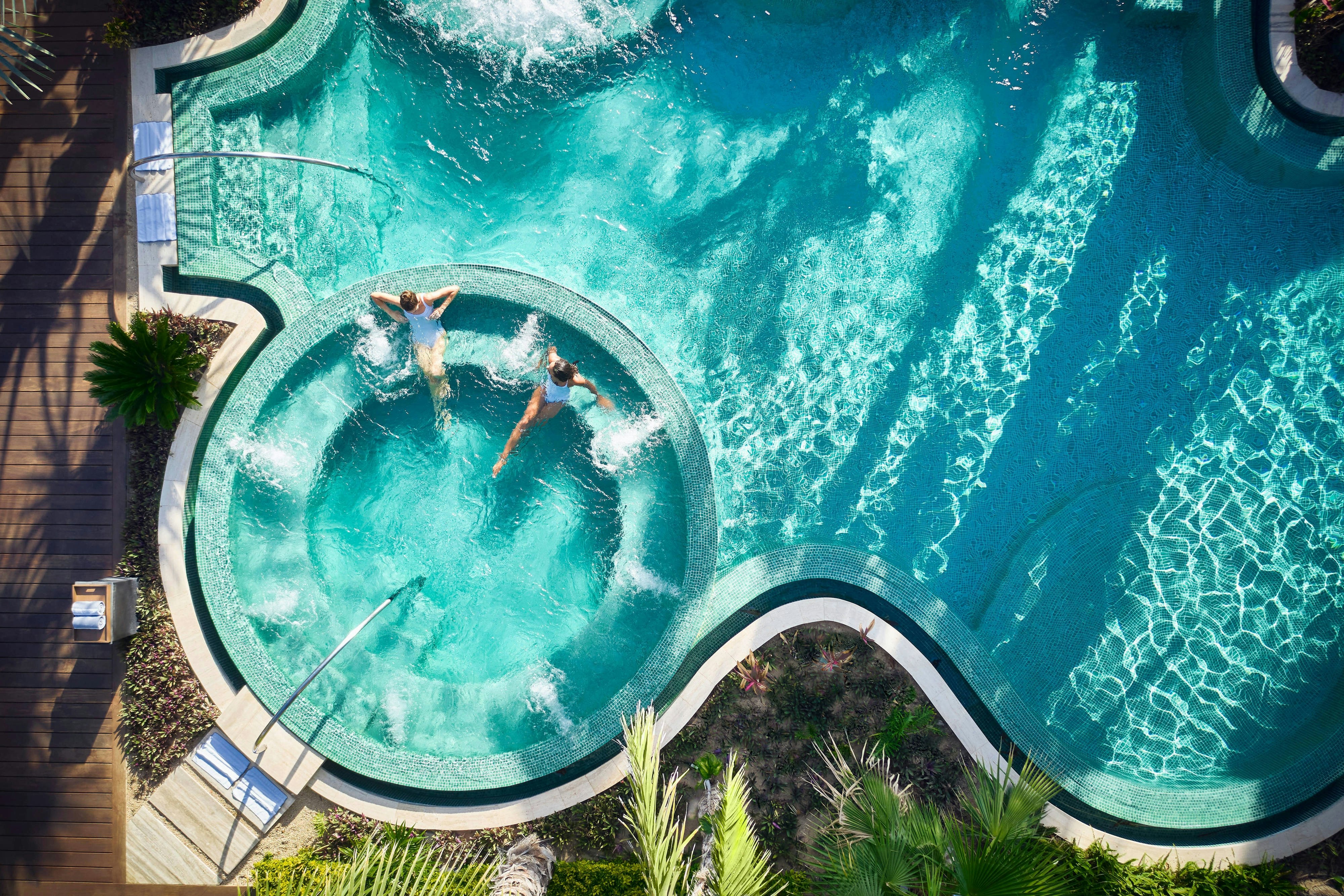 Zadun, a Ritz-Carlton Reserve 68/70