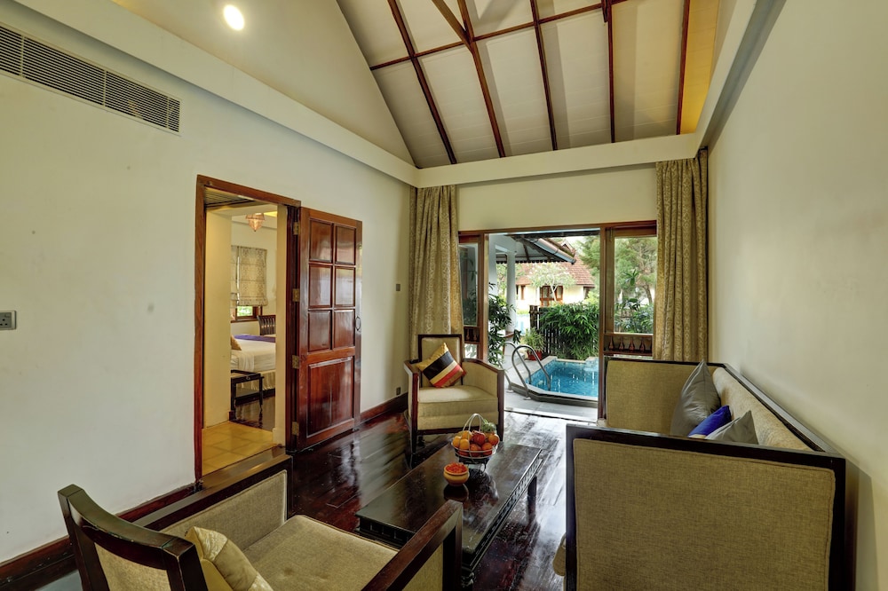 Aveda Kumarakom 20/50
