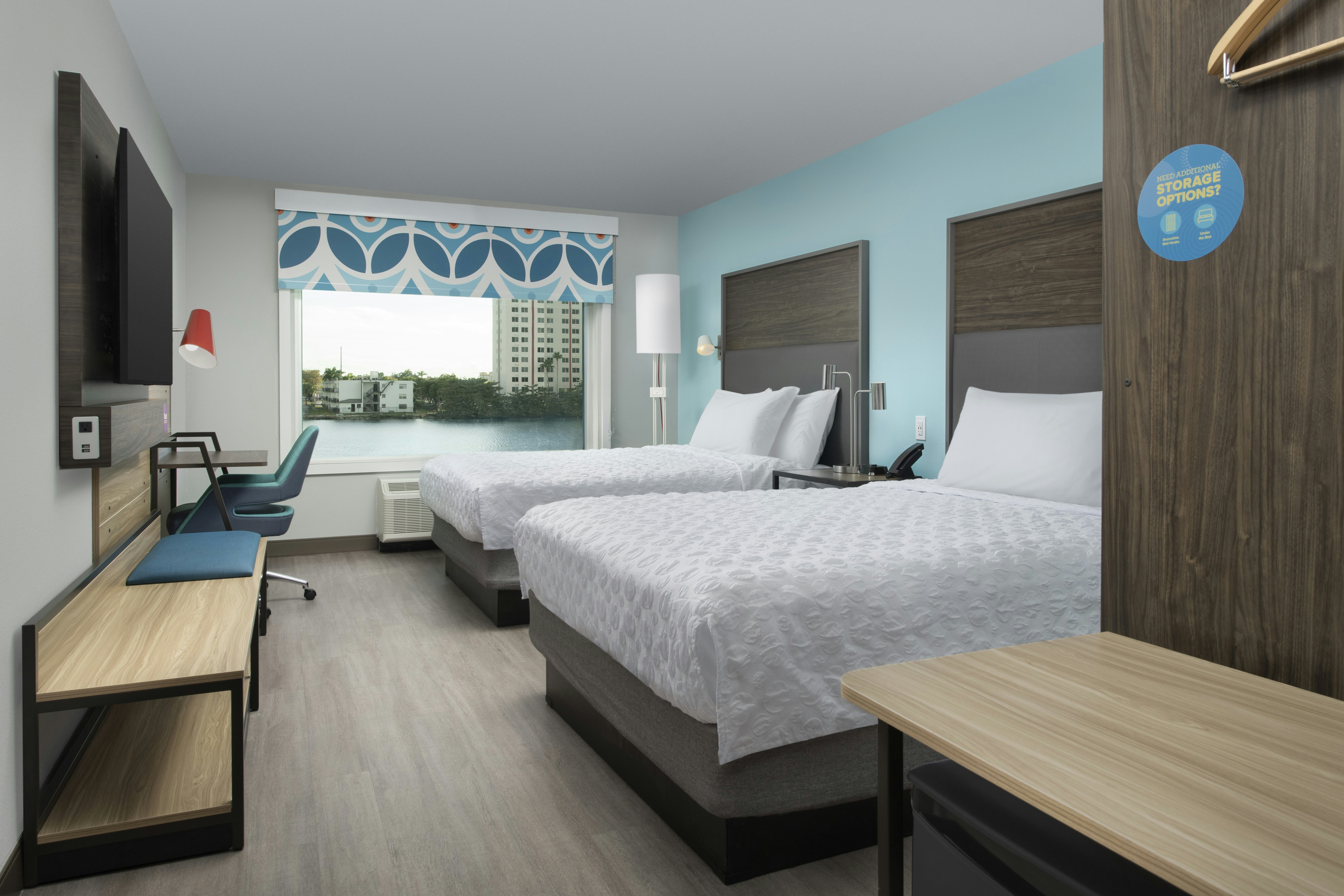 room, 2 queen beds, lagoon view