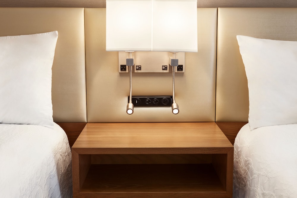 Hilton Garden Inn Roseville 22/50
