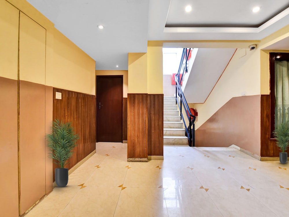 Vatika Inn 6/40