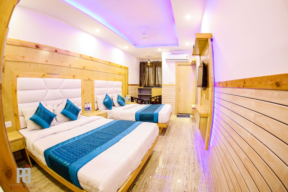 Hotel Glow Inn 39/50