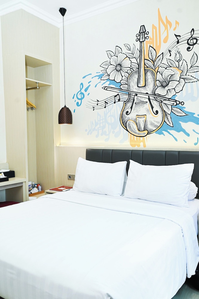 SUPERIOR, DOUBLE BED