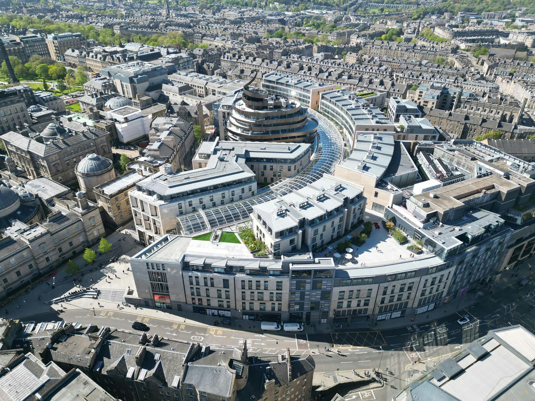 Roomzzz Edinburgh 54/58