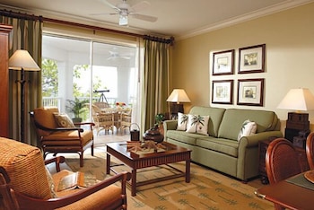 Hyatt Vacation Club at Windward Pointe 31/58