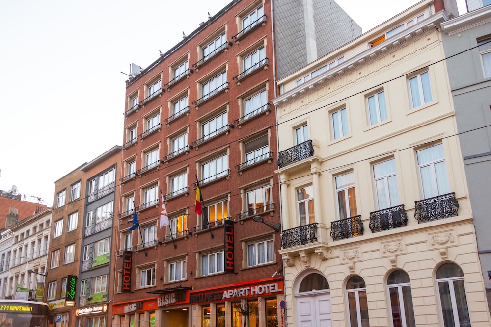 Wellness Apart Hotel 2/50