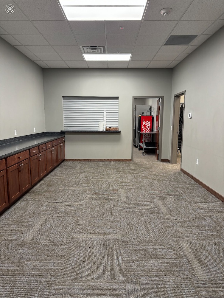 Cardinal Inn Hotel and Event Center 19/22