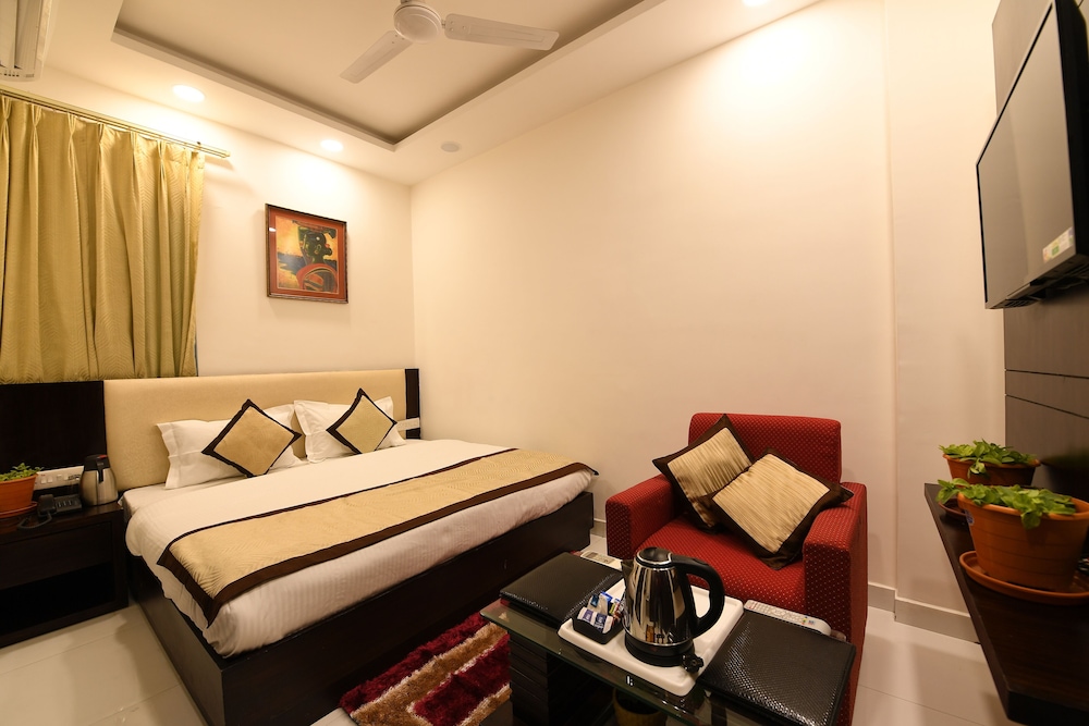 Madhav Muskan Residency 20/39