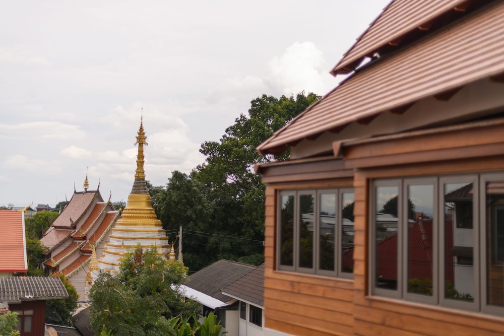 Pastell Old Town Chiang Mai Sha Extra Plus 3/50