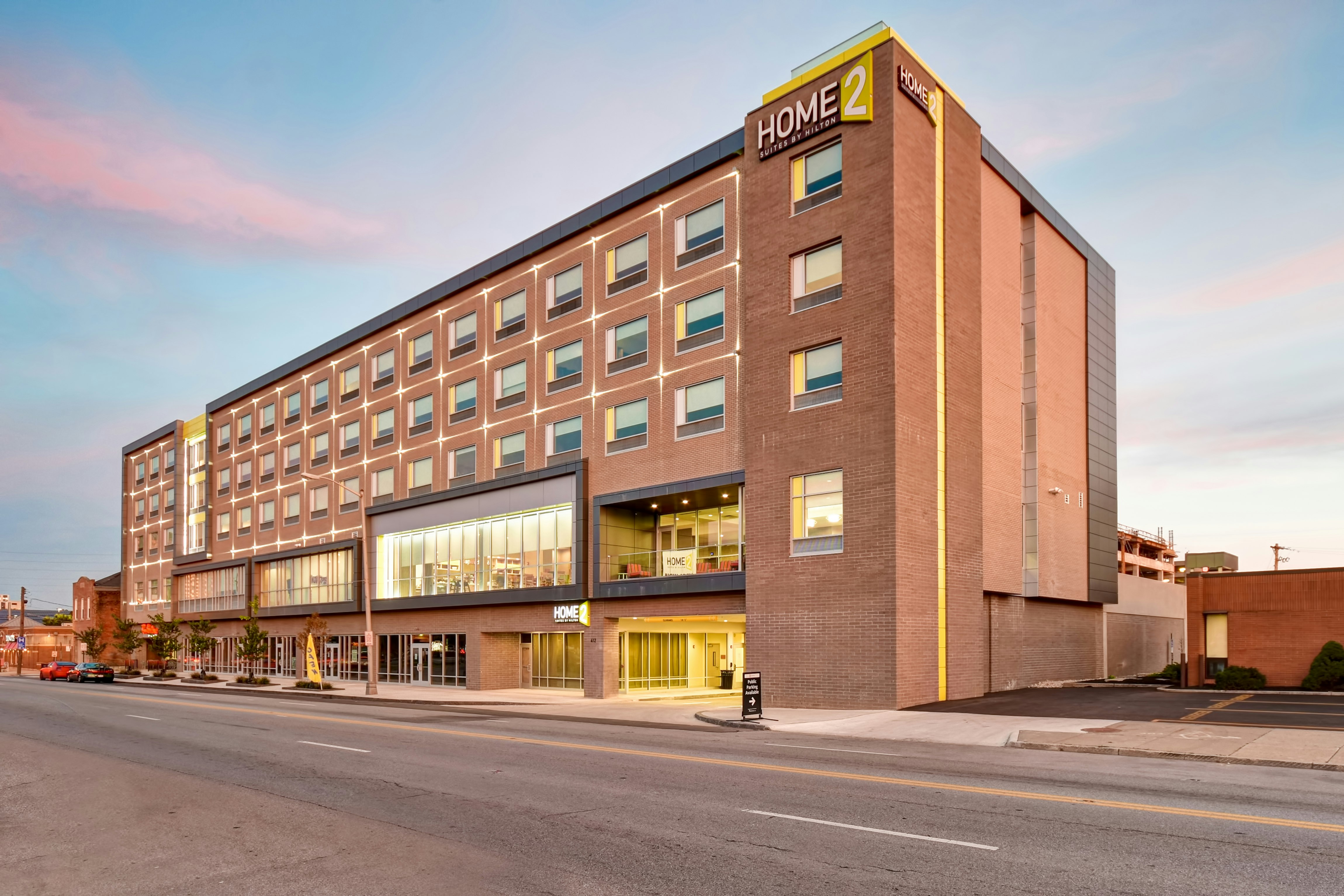 Home2 Suites By Hilton Columbus Downtown photo2