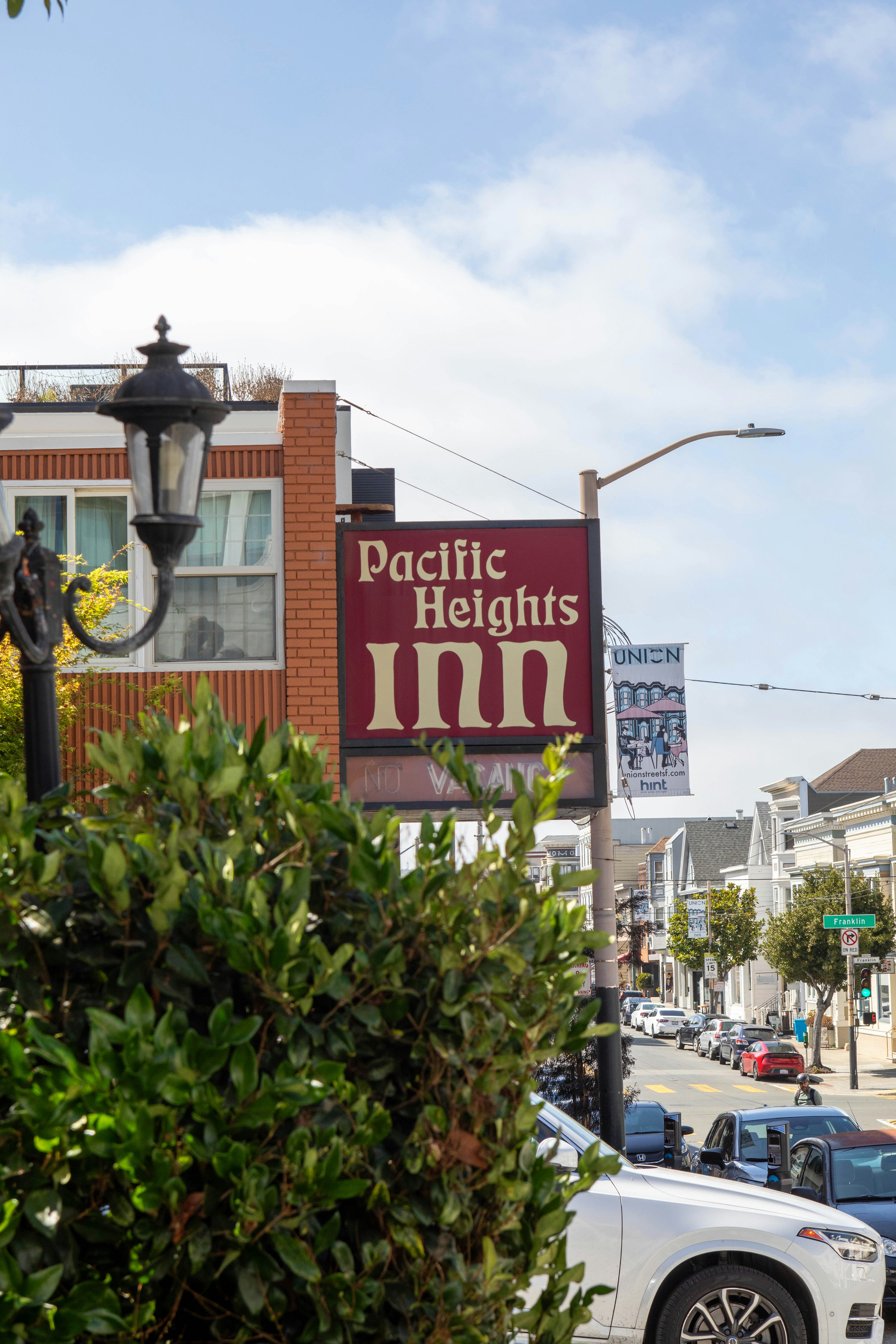 Pacific Heights Inn By Magnuson Worldwide 6/49