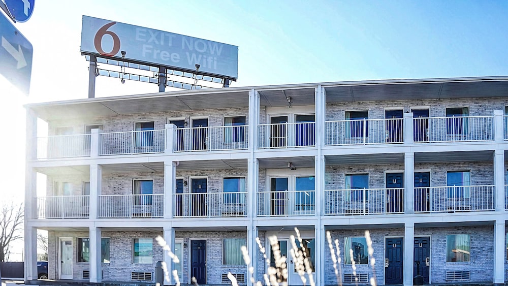 Motel6 Rolla, MO in ROLLA - MO