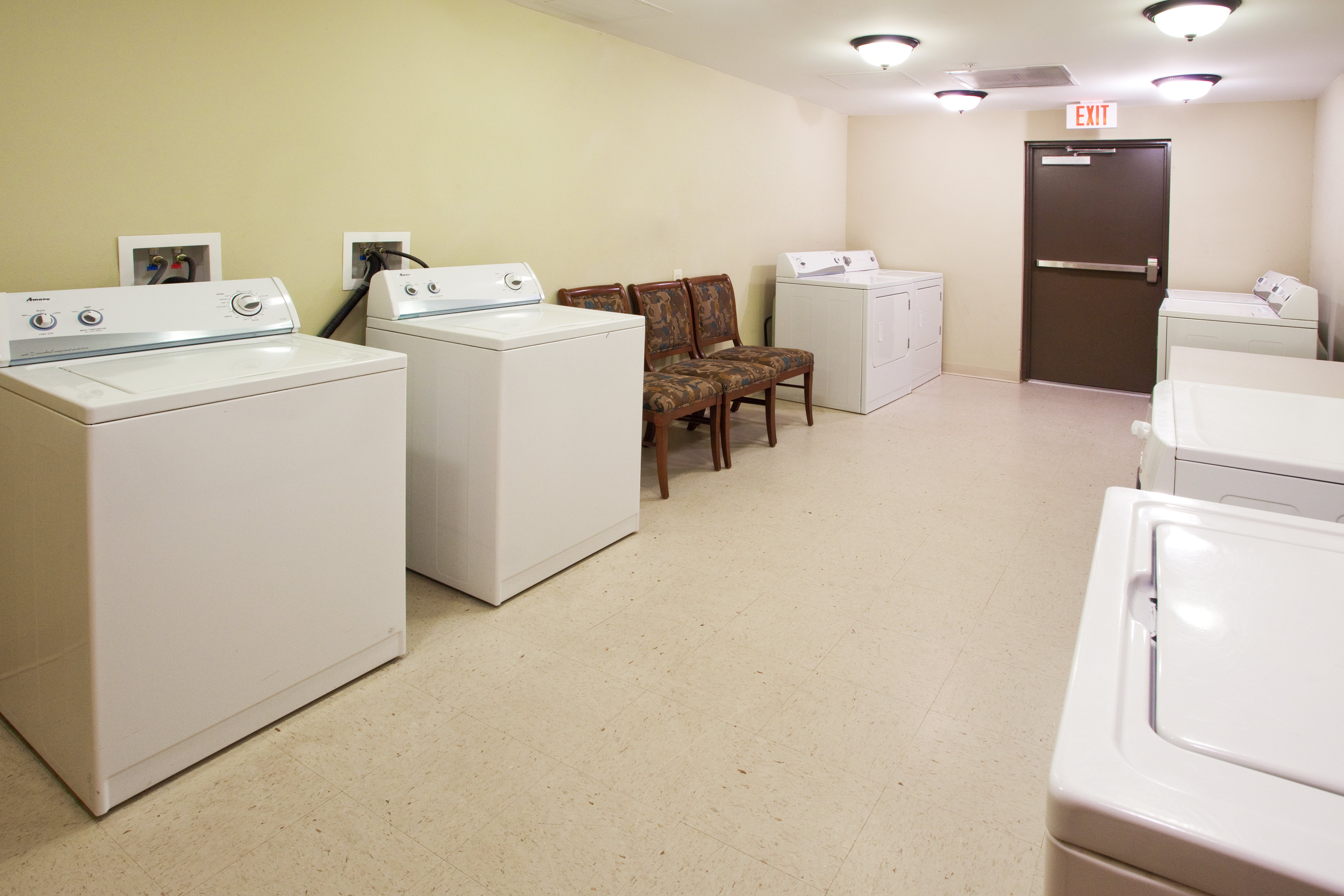 STAYBRIDGE SUITES AUGUSTA 60/64