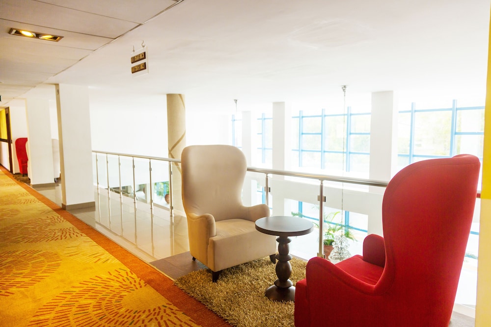 Best Western Premier Accra Airport Hotel 31/36