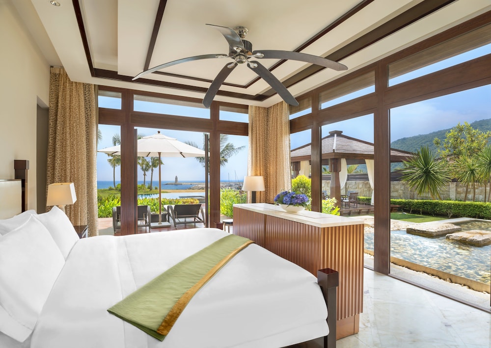 The St Regis Sanya Yalong Bay Resort 45/79