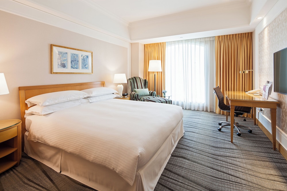 COMFORT, SUITE