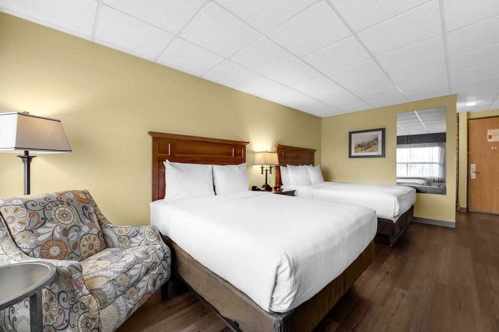 The Academy Hotel Colorado Springs 24/71