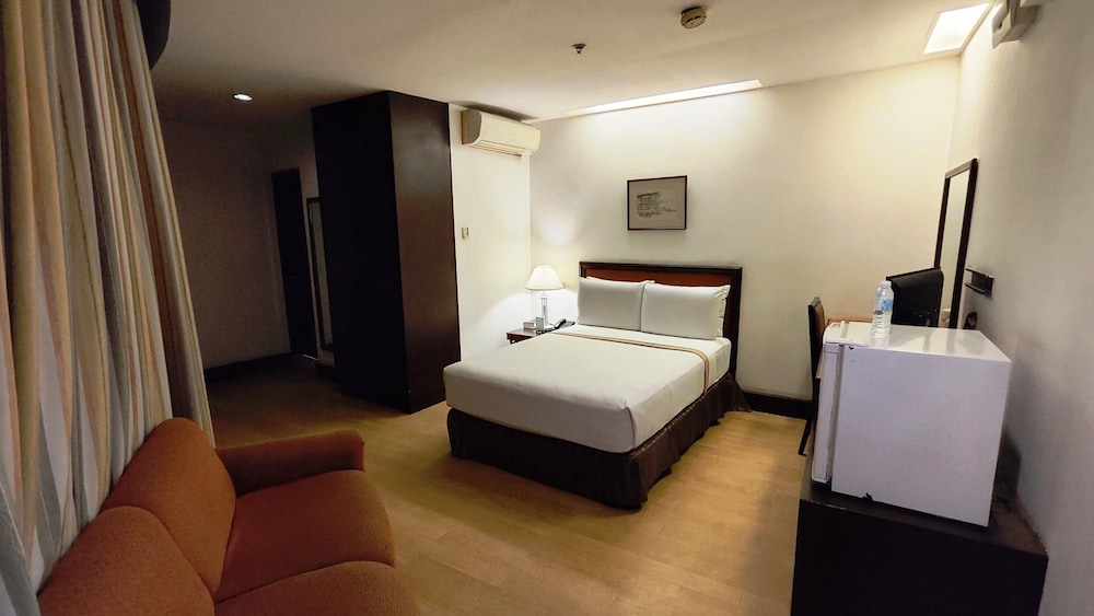 Rajah Park Hotel 15/50