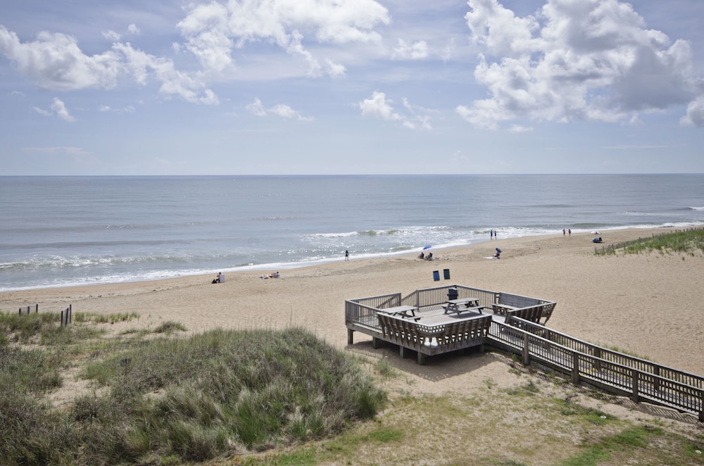 John Yancey Oceanfront Inn 55/66
