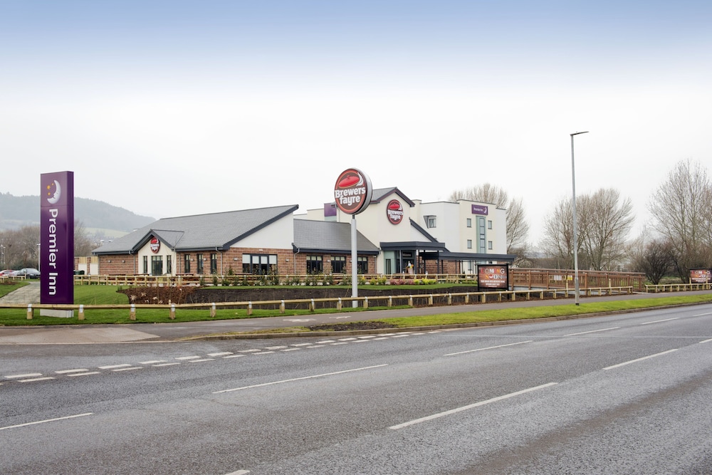 Premier Inn Minehead 40/44