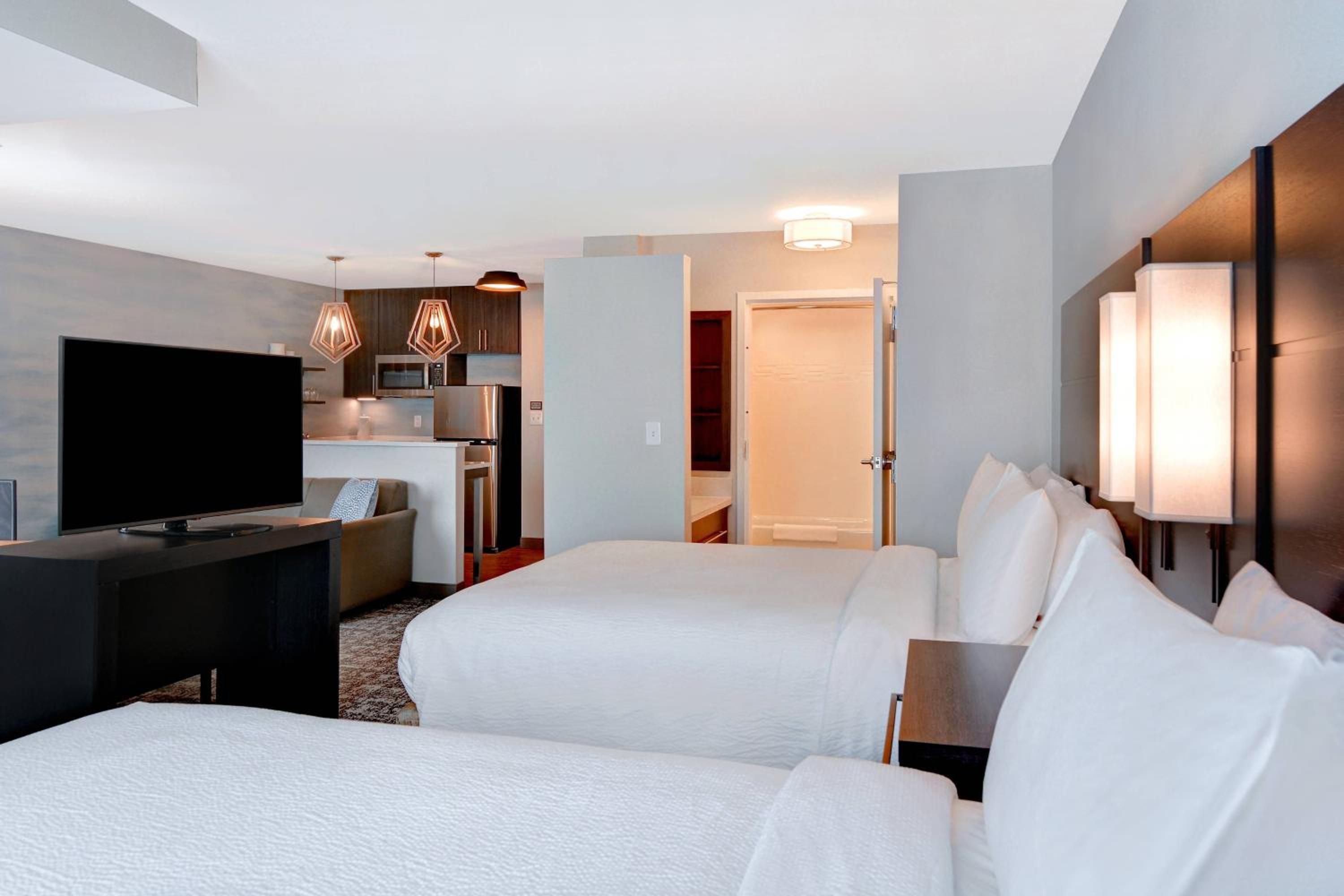 استوديو بسرير كوين مع أريكة لذوي الإعاقة، Residence Inn by Marriott Fort Walton Beach 2/9