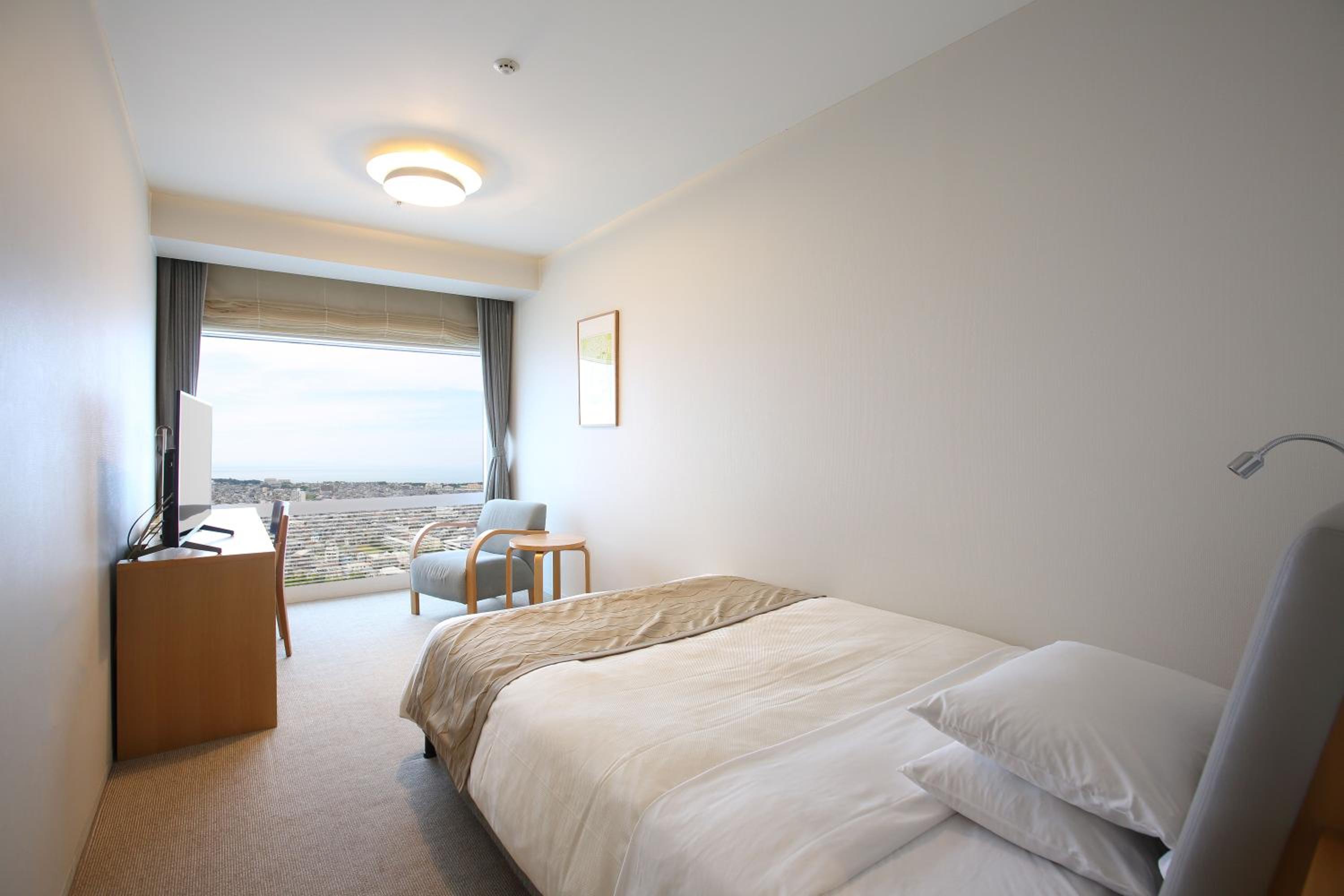 Semi Room, Semi Double Bed, Riverside, Smoking