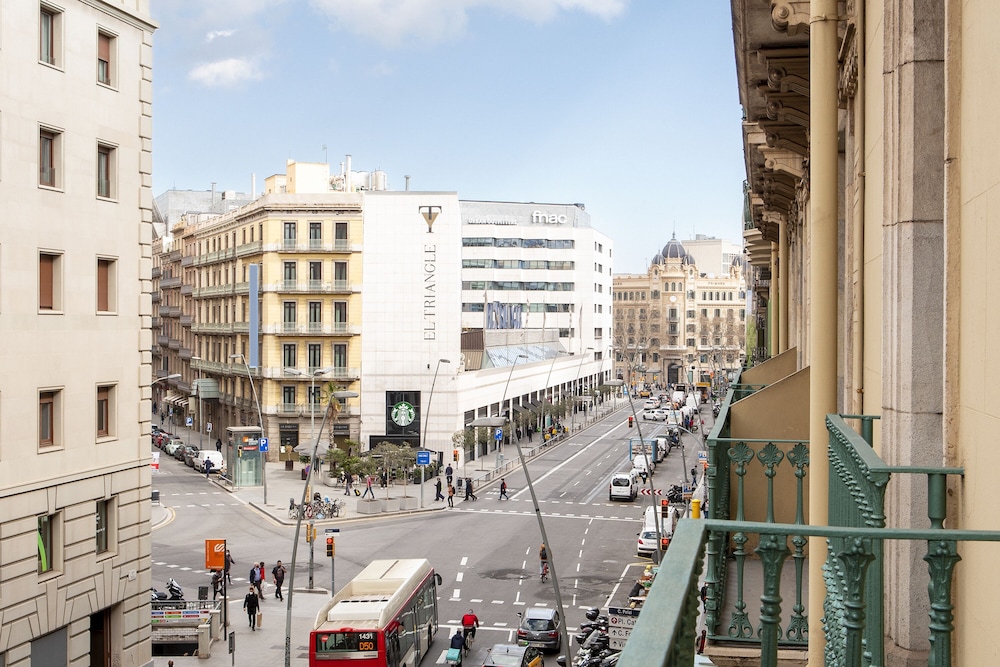 Lleo Hotel 32/40